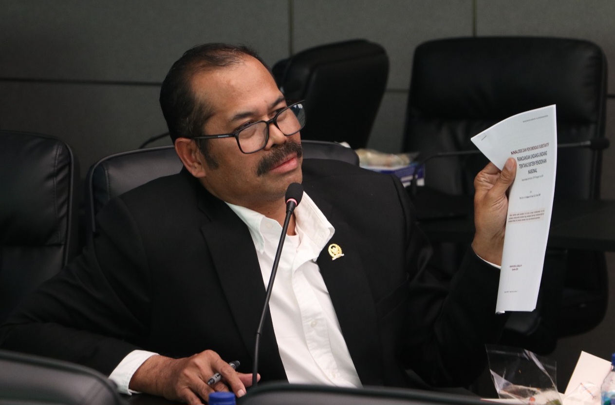 Evaluasi Menyeluruh Mekanisme Penerimaan Mahasiswa Baru