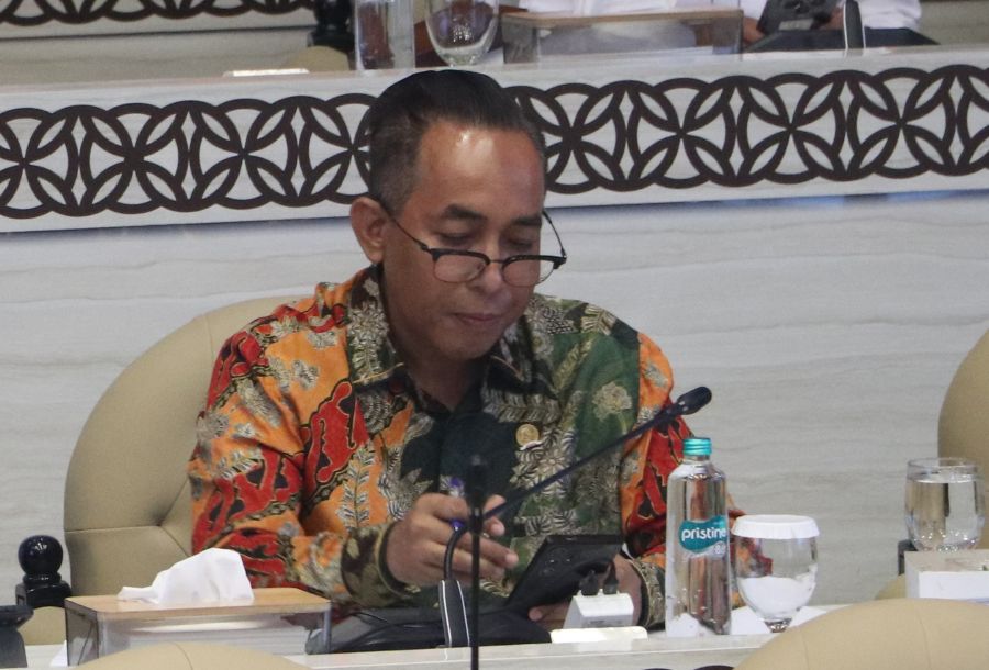 Mori Hanafi Soroti Kapal Pelni yang Telah Berusia Lebih 30 Tahun